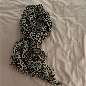 Leopard Print Scarf - Brown and light tan